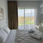 Ivory Serenity 2*