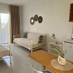 فندق Ivory Serenity 2*