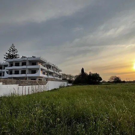 Ξενοδοχείο Ivory Serenity Θεολόγος