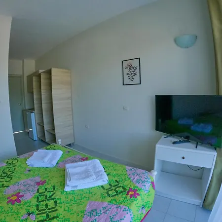 Ξενοδοχείο Ivory Serenity 2*
