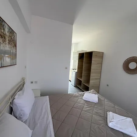 Ivory Serenity 2*