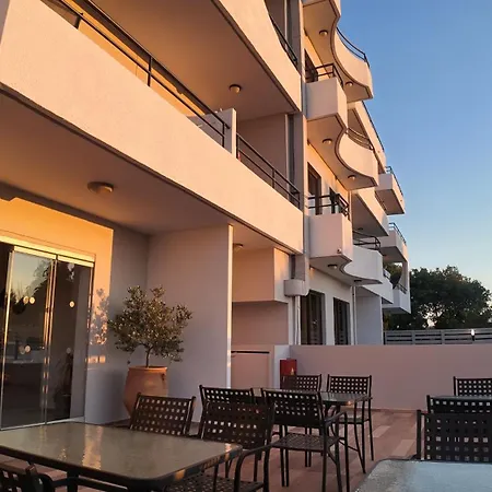 Ivory Serenity 2* Θεολόγος