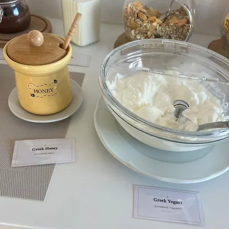Ξενοδοχείο Ivory Serenity